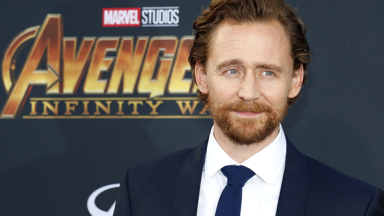 Muito Além do Loki: A Fortuna de Tom Hiddleston em Hollywood