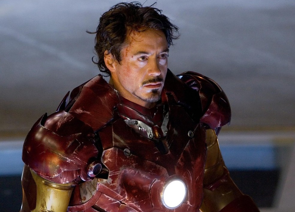 Robert Downey Jr. ao interpretar o Homem de Ferro — Foto: Reprodução/Paramount Pictures