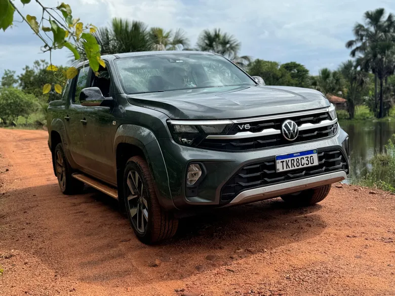 Teste: VW Amarok 2021 mexe no visual, mas seu maior trunfo ainda é o motor V6