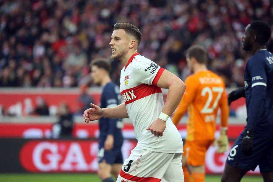 Ermedin Demirovic pelo VfB Stuttgart contra o Bochum no sábado. Ermedin Demirovic pelo VfB Stuttgart contra o Bochum no sábado.