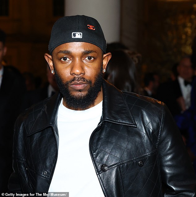 A rivalidade de Drake com Lamar, 37, (retratado em 2023 em Nova York) dominou as manchetes do hip-hop este ano