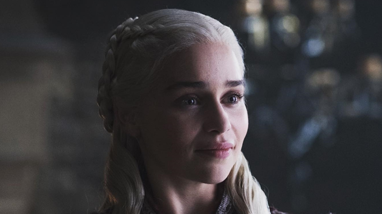 Além de Game of Thrones: Conheça a jornada de Emilia Clarke