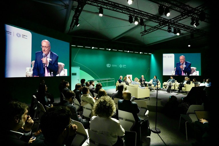 Brasil lança plataforma para investimentos verdes na COP29