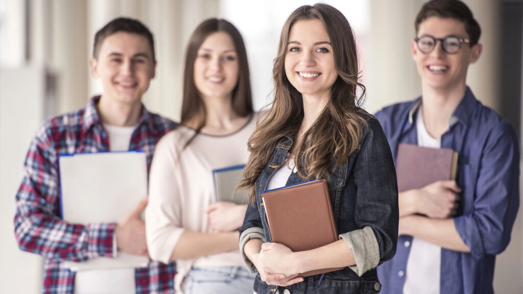 Pé-de-Meia Licenciatura: bolsa de mais de R$ 500 para futuros professores