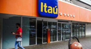 Itaú alcança recorde com o maior lucro trimestral da história
