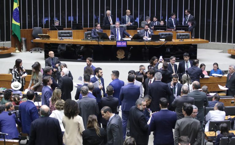 Reforma Tributária: Como o novo regime de impostos deve afetar as empresas