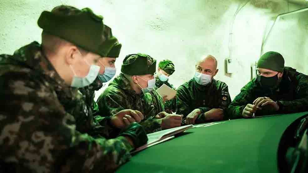 Por causa da fronteira com a Rússia, a Finlândia vinha sendo pressionada a aderir à Otan desde que o presidente russo Vladimir Putin declarou guerra à Ucrânia.