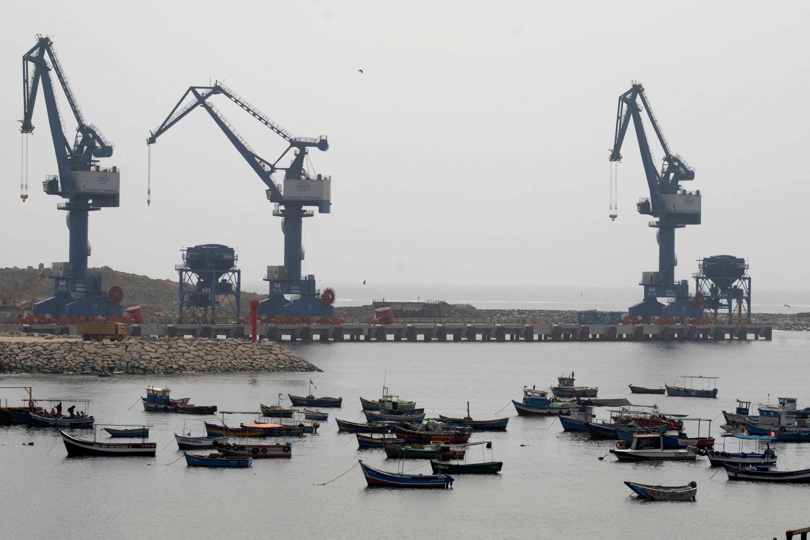 A obra será inaugurada pelo presidente chinês, Xi Jinping, junto com sua homóloga peruana, Dina Boluarte — Foto: Cris Bouroncle/AFP