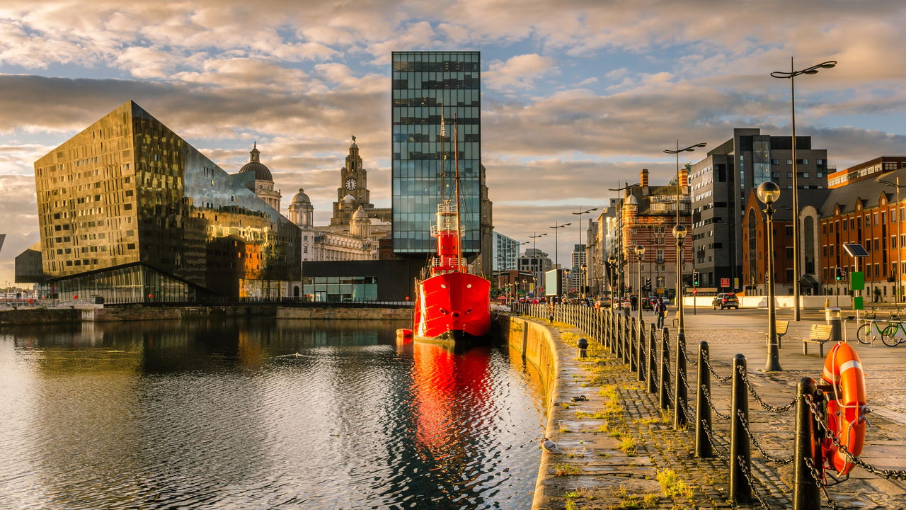 Descubra Liverpool: Uma Jornada Pela Música, Arte e História Britânica