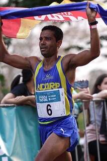 Gilbert de Carvalho, de 38 anos, disputando a Corrida do Pantanal (Foto: Acervo Pessoal) 