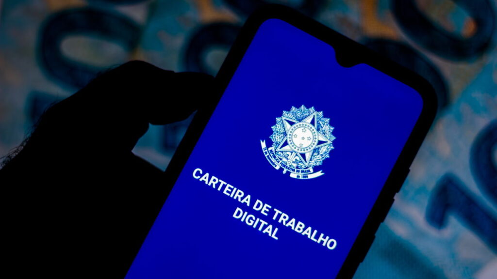 Oportunidade de trabalho em pequena cidade do interior do Espírito Santo alegra população