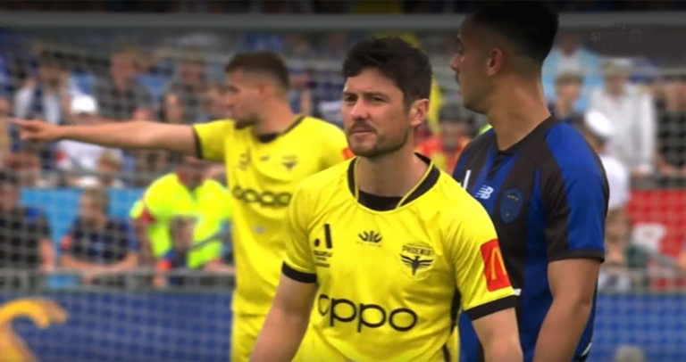 PRÉ-VISUALIZAÇÃO: 'O moral está bom' - o técnico do Phoenix, Giancarlo Italiano, antes do jogo dos Bulls