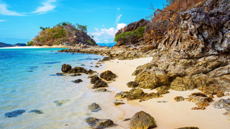Palawan: Descubra a Beleza Intocada e o Encanto Natural das Filipinas