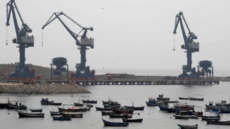 A obra será inaugurada pelo presidente chinês, Xi Jinping, junto com sua homóloga peruana, Dina Boluarte — Foto: Cris Bouroncle/AFP