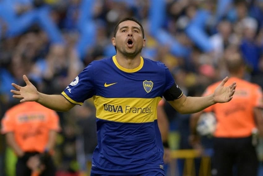 ha-nove-anos-riquelme-fazia-seu-ultimo-jogo-no-boca-juniors-Futebol-Latino