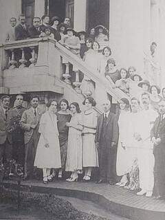 Inauguração do Rádio Clube, em 1924, na casa da Rua 15 de Novembro. (Foto: Facebook)