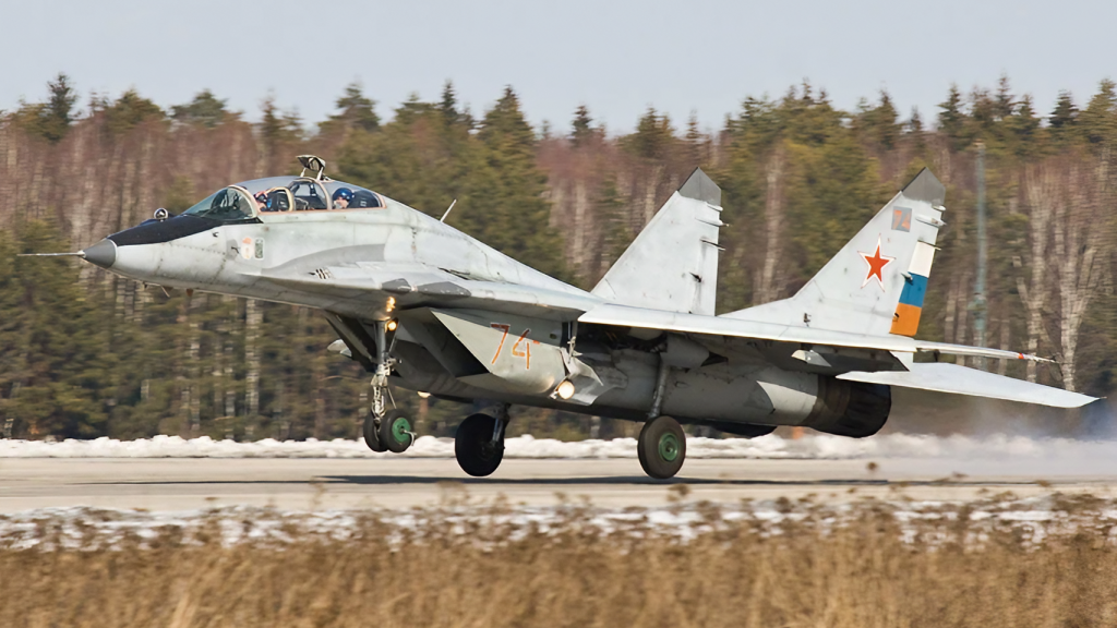 Mikoyan MiG-29 de dois lugares da Força Aérea Russa