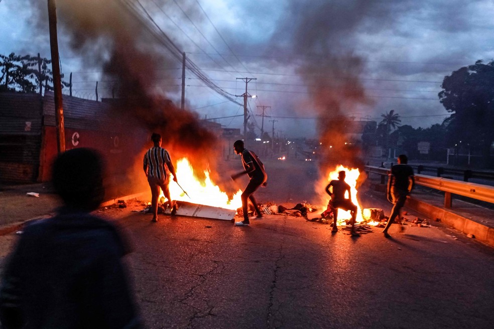 Protestos após eleição presidencial em Moçambique já deixaram mais de 20 mortos — Foto: Amilton Neves / AFP