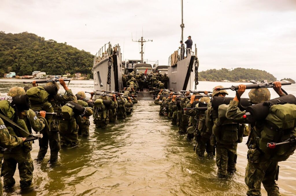 Concurso Marinha: sai edital com 1.680 vagas de fuzileiro naval