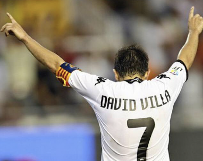 David Villa foi transferido do Valencia CF para o FC Barcelona no verão de 2010.