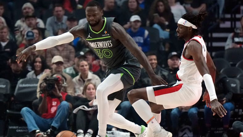 Julius Randle e Jerami Grant: Minnesota Timberwolves no Portland Trail Blazers