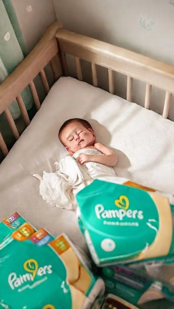 Você ainda usa outras fraldas? Descubra a verdade sobre a Pampers Premium Care!